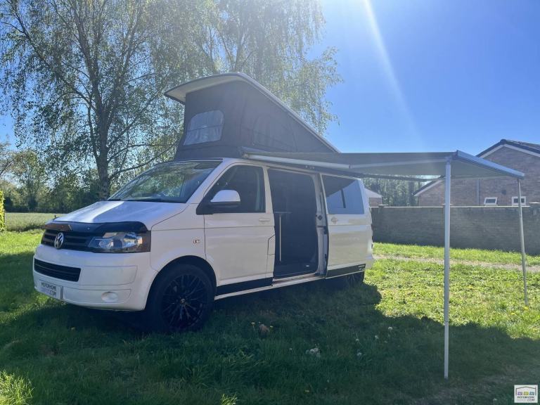 2015 Volkswagen T28 (102) TDI SWB 5 Sp. Man 4 Berth 5 Belt Campervan