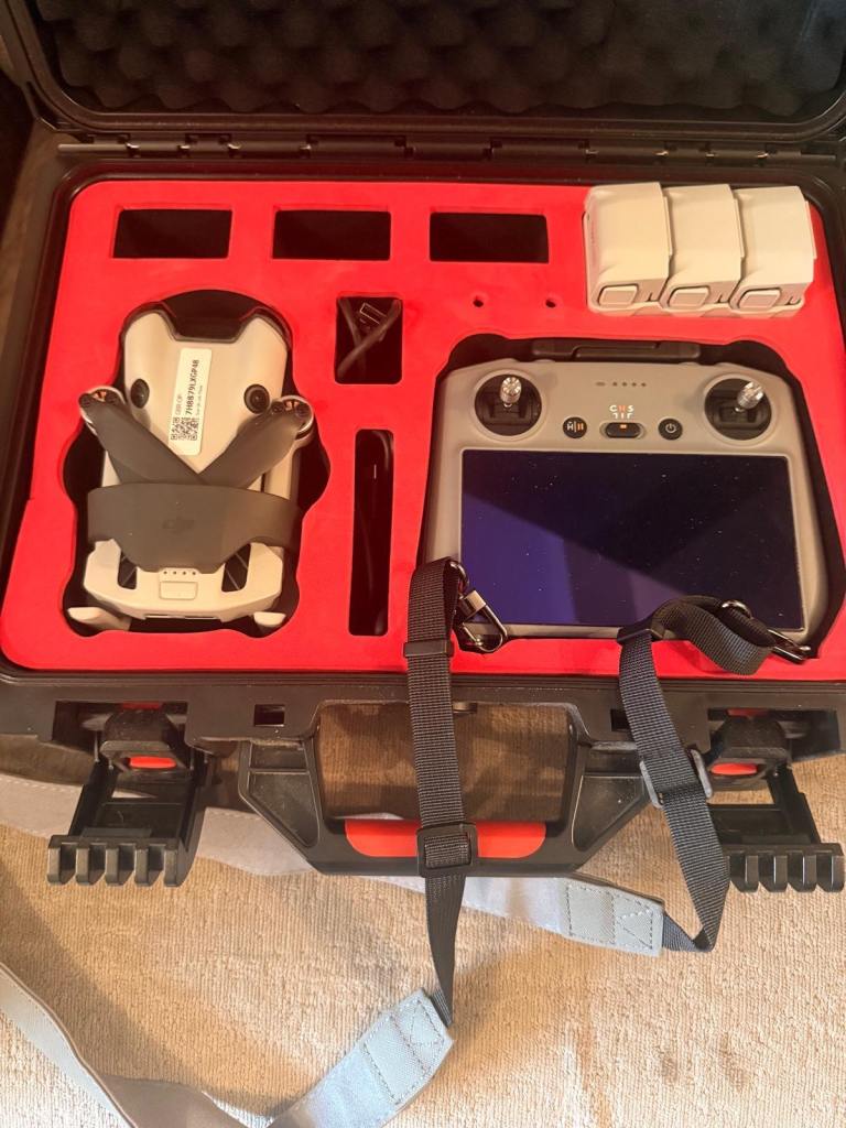 DJI Mini 4 Pro Fly More Combo with RC Controller