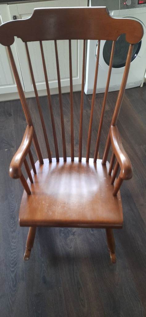 Rocking chair
