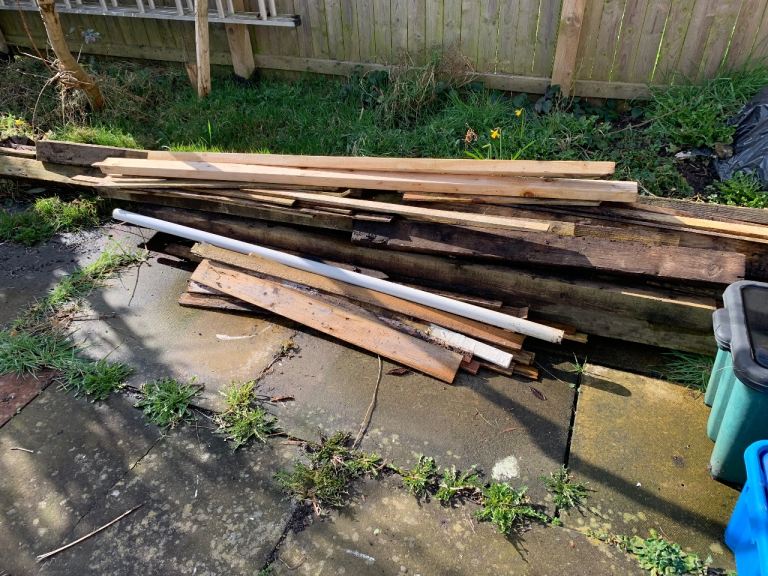 Free scrap wood 