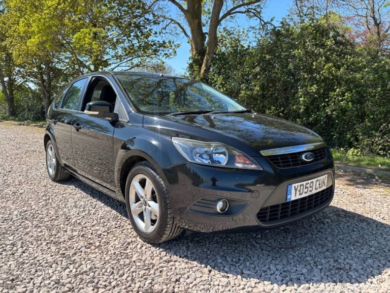 2009 Ford Focus 1.6 Zetec Hatchback 5dr Petrol Manual (161 g/km, 99 bhp) Hatchback Petrol Manual