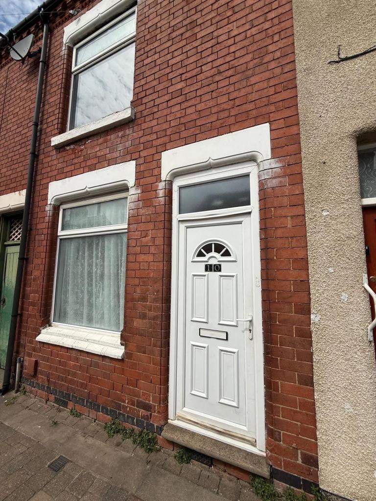 3 Bedroom Available 
