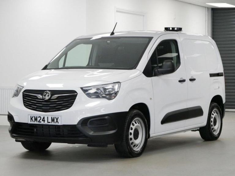 2024 VAUXHALL COMBO L1 1.5 TURBO D 100 BHP 2300 PRIME 6 DOOR ( DOG CAGES )
