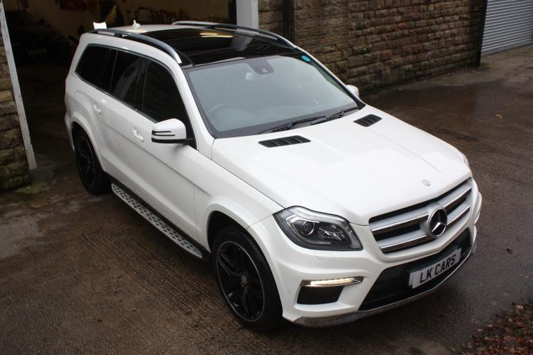 MERCEDES-BENZ GL CLASS 3.0 GL350 V6 BlueTEC AMG Sport 2015