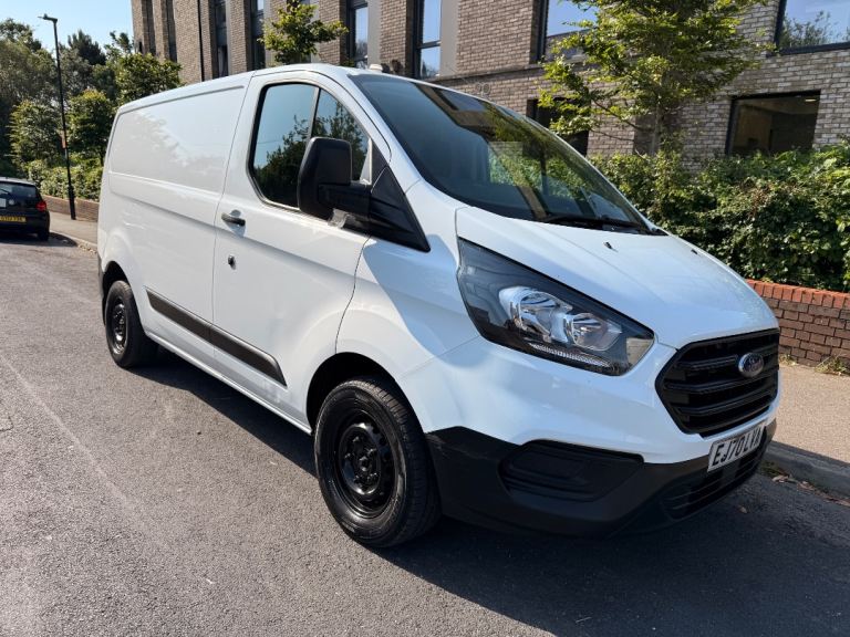FORD TRANSIT CUSTOM LEADER, NO VAT, A/C, ELECTRIC INVERTOR, WETBELT DONE