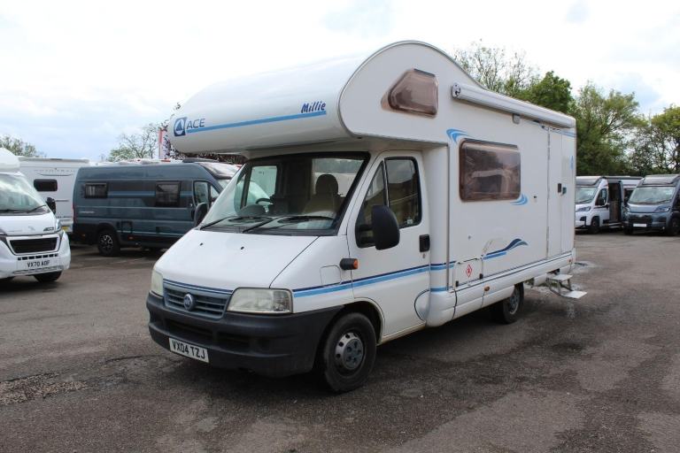 Ace Novella Milano DIESEL MANUAL 2004/04