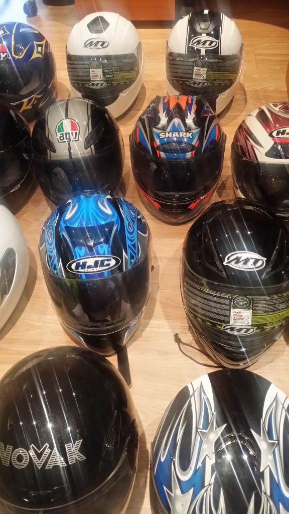 East London Motorcycle Clothing – ALL TYPES – SEE PHOTOS – EAST LONDON - 714