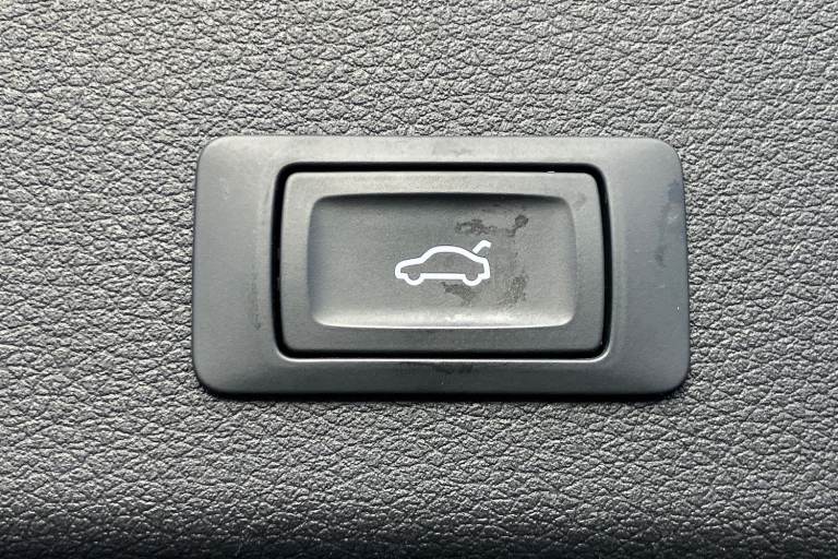 2021 Audi e-tron 230kW 50 Quattro 71kWh S Line 5dr Auto ESTATE ELECTRIC Automatic