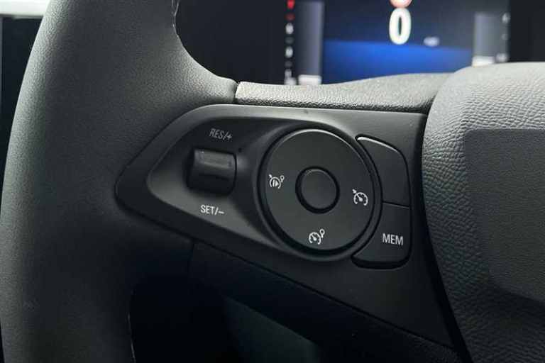 2025 Vauxhall Corsa 1.2 Turbo GS Hatchback 5dr Petrol Manual Euro 6 (s/s) (100 ps) Hatchback Petr...