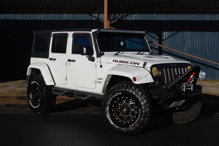 JEEP WRANGLER 3.6 UNLIMITED 4 INCH LIFTED  BEAST White Auto Petrol 2015