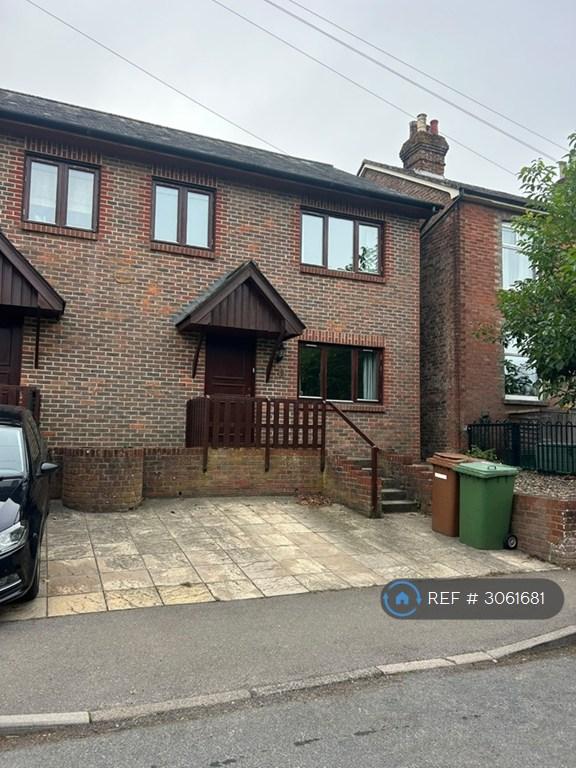 3 bedroom house in Barden Road, Tunbridge Wells, TN3 (3 bed) (#3061681)
