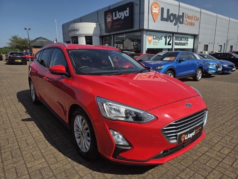 FORD FOCUS 1.0 EcoBoost 125 Titanium 5dr