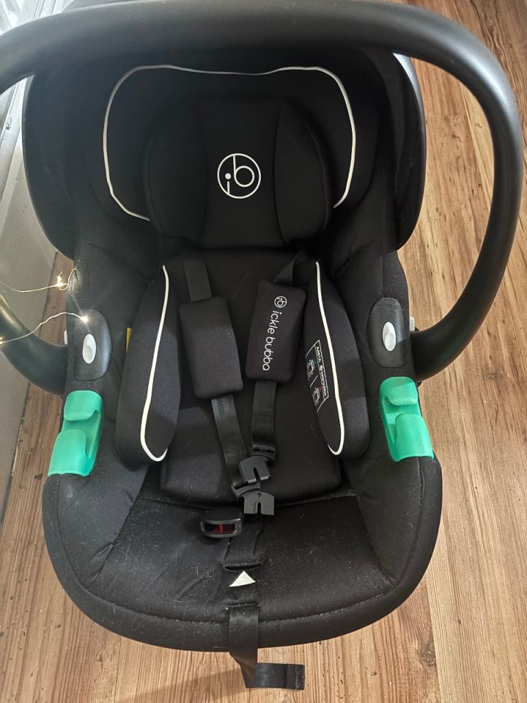 Ickle bubba car seat 