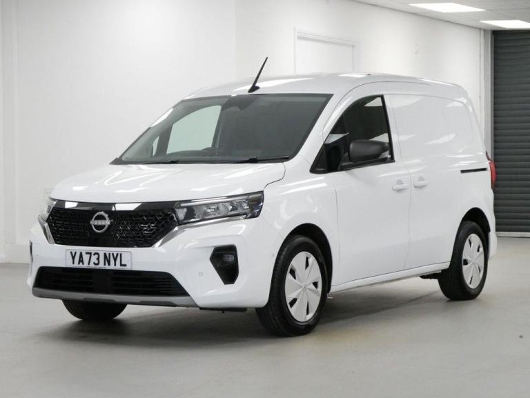 73 NISSAN TOWNSTAR 90 KWH 45 KWH L1 TEKNA AUTO ELECTRIC 6 DOOR