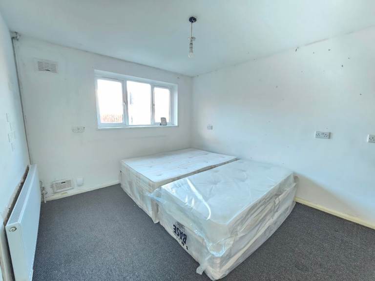 Extra Large Double Room Ground Floor