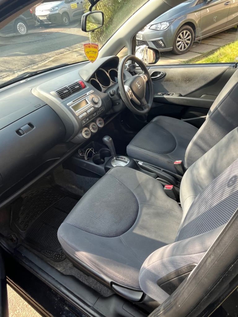 Honda, JAZZ, Hatchback, 2006, Semi-Auto, 1339 (cc), 5 doors