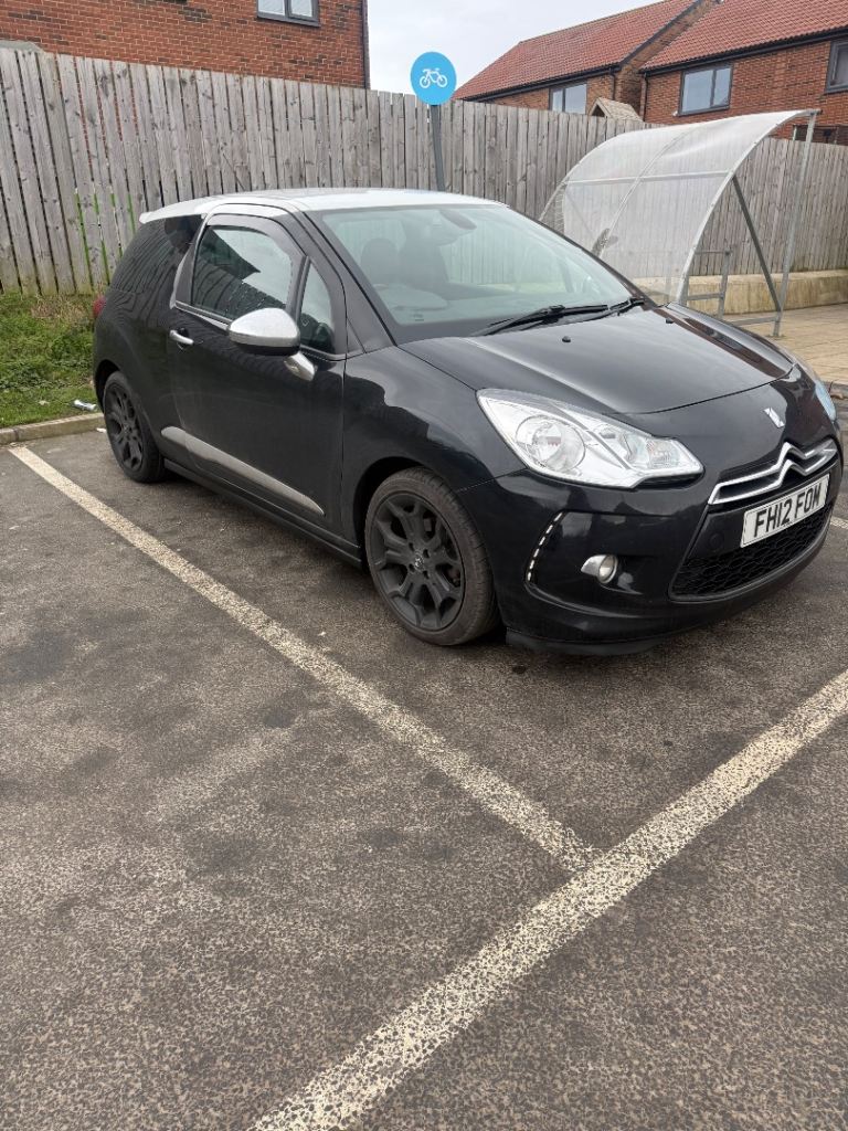 Citroen, DS3, Hatchback, 2012, Manual, 1560 (cc), 3 doors