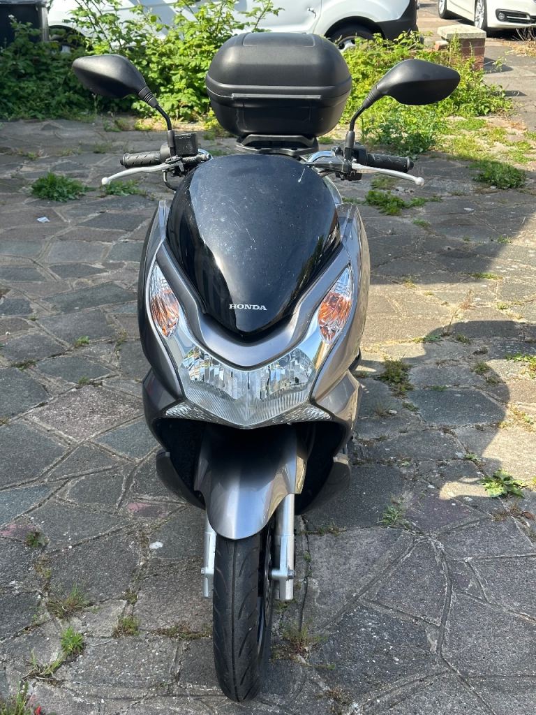 Honda, PCX, 2011, 125 (cc)