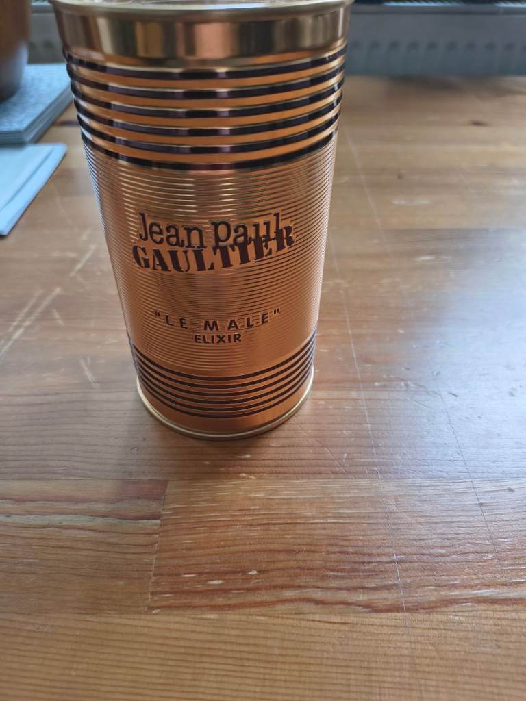 Jean Paul Gaultier Le Male Elixir Fragrance Tin – Mint condition 