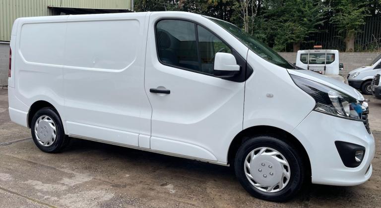 2018 Vauxhall Vivaro 1.6 CDTi 2900 Sportive L1 H1 Euro 6 5dr PANEL VAN Diesel Manual