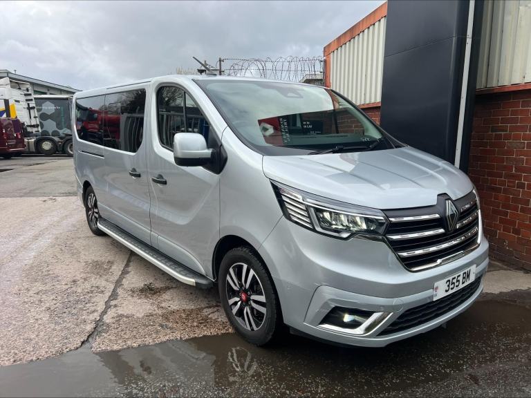 Renault Trucks Trafic L2 H1 Auto 170bhp Panel Van with windows 6 seats 