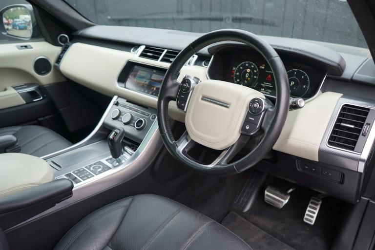 2017 Land Rover Range Rover Sport 3.0 SD V6 Autobiography Dynamic SUV 5dr
