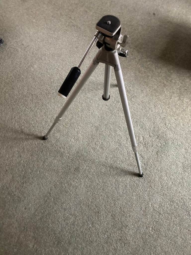 Aluminium camera tripod