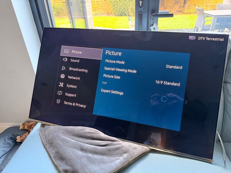 Samsung 49 inch UHD LED TV