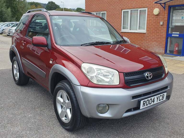2004 Toyota RAV4 2.0 VVT-i XT3 SUV 3dr Petrol Manual 4WD (207 g/km  147 bhp)