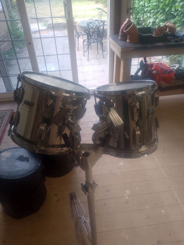 2 Ludwig Drums - 1970s /1980s - Chrome Over Wood - Concert Style Toms