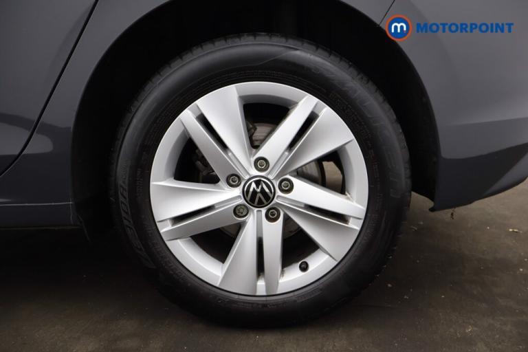 2022 Volkswagen Golf 1.5 TSI Life 5dr Hatchback Petrol Manual