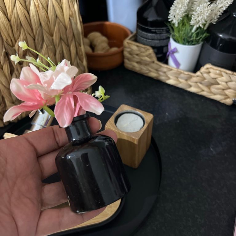 X5 Black Soap Dispenser Pump Bottle Bathroom Accessories tray candle holder & small vas 