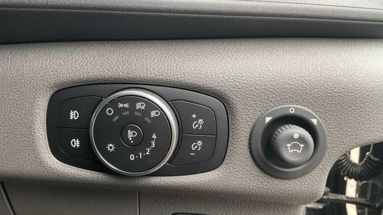  Ford E-Transit 135kW 68kWh H2 Trend Van Auto Medium Roof Van Electric Automatic