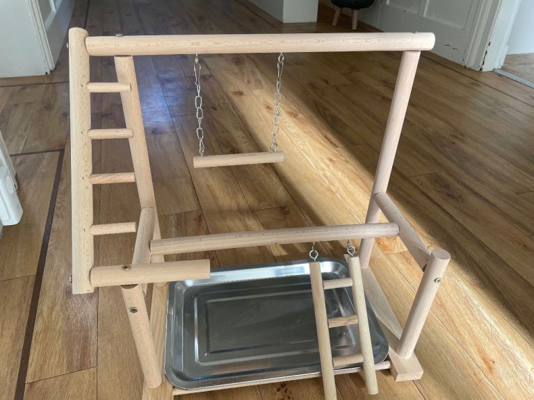 Bird perch stand