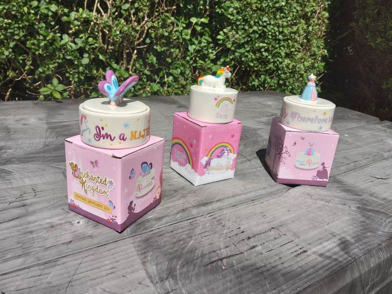 Unicorn and Butterfly Ceramic Trinket Boxes – New       £2 each or 3 for £5