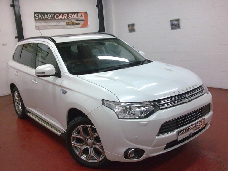 2015 Mitsubishi Outlander 2.0h 12kWh GX5hs CVT 4WD Euro 5 (s/s) 5dr ESTATE Petrol/Electric Hybrid...