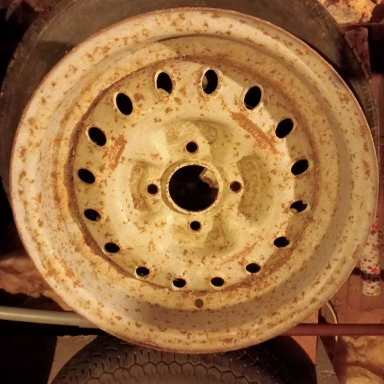 Triumph Spitfire 5.5 Wheel  