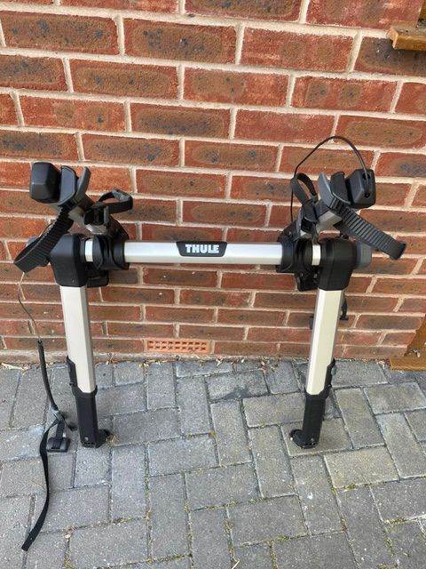 Thule Outway Hanging Bike Rack for Car – Excellent Condition
