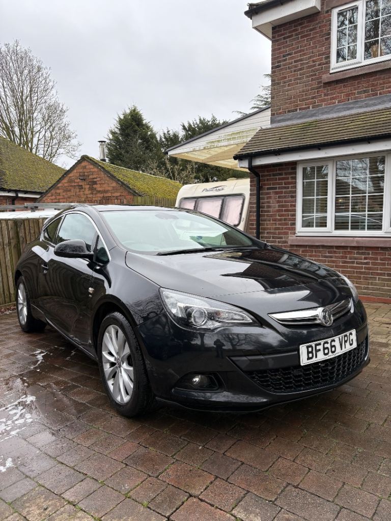 2017 Vauxhall Astra GTC Sri