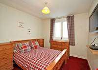 First-floor Self-contained three-bedroom flat to rent