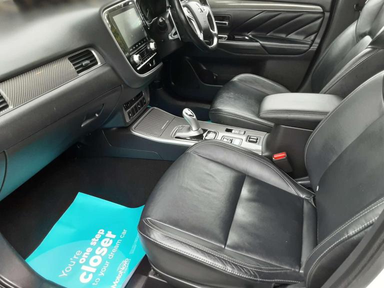 2020 Mitsubishi Outlander 2.4 PHEV Dynamic 5dr Auto ESTATE PETROL/ELECTRIC Automatic