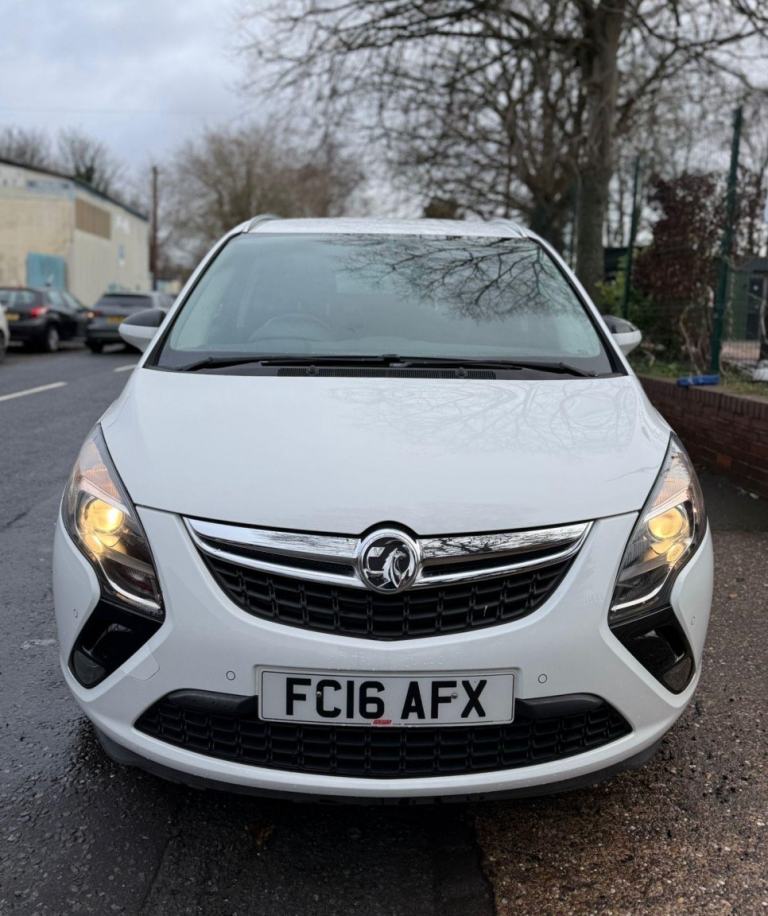 VAUXHALL ZAFIRA TOURER 2.0 CDTi SRi 2016