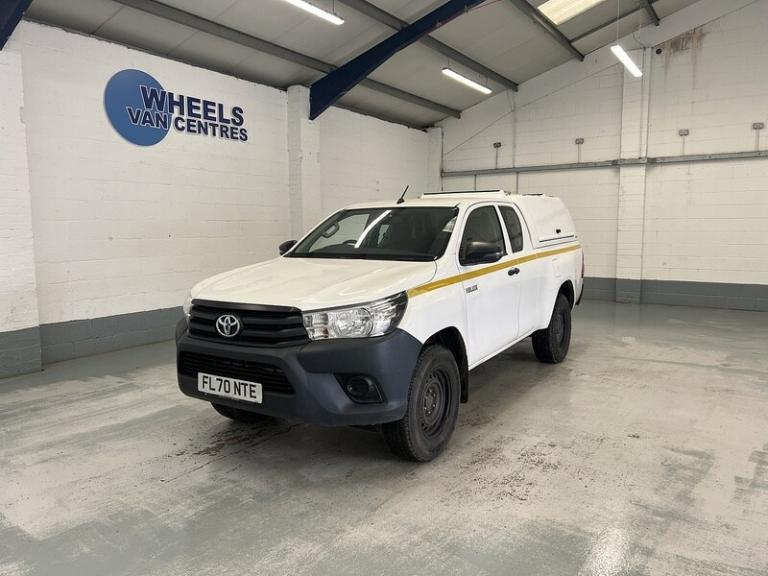 2020 Toyota Hilux Active Extra Cab Pick Up 2.4 D-4D PICK UP DIESEL Manual