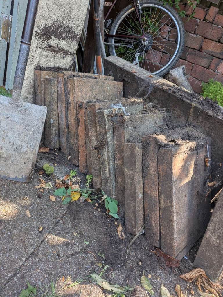 Reclaimed Coping Stones