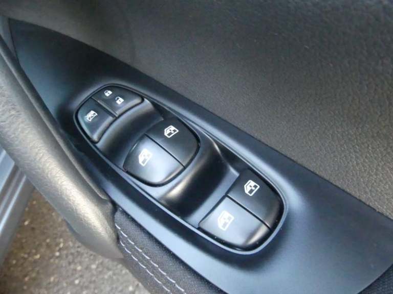 2018 Nissan Qashqai DIESEL 1.5 dCi N-Connecta SUV 5dr Diesel Manual Euro 6 (s/s) (110 ps) Manua S...