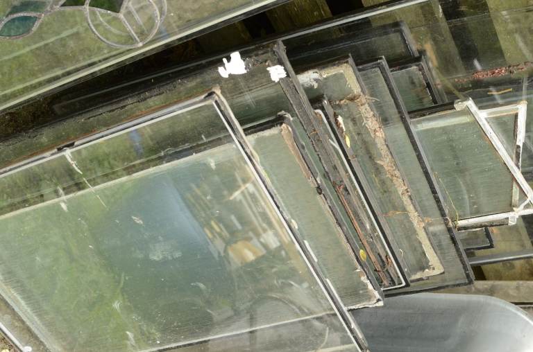 Glass free for collector for greenhouse DIY etc