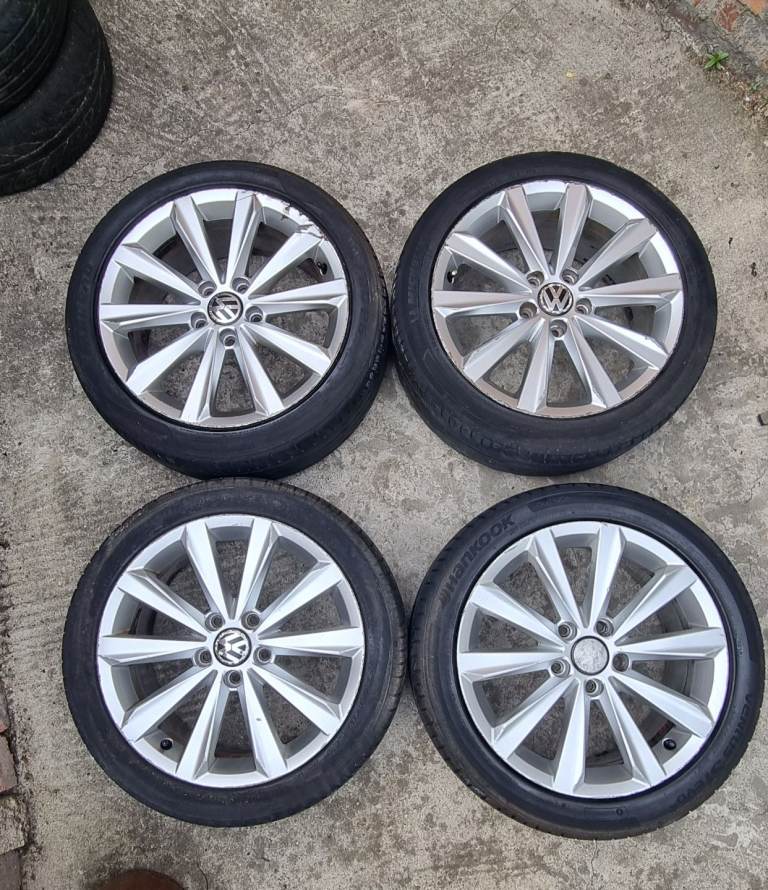 Genuine Volkswagen Golf GT 17” alloy wheels Set of 4 