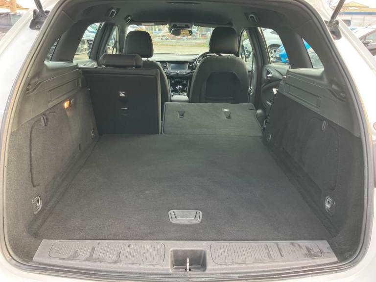 2017 Vauxhall Astra 1.4T 16V 150 SRi 5dr Auto Estate PETROL Automatic