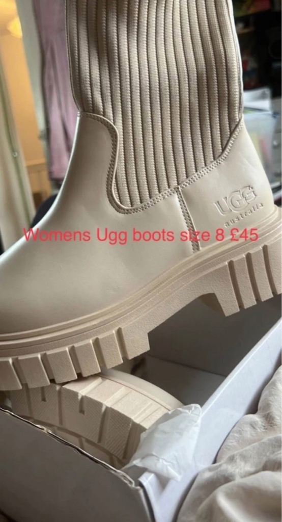 UGG Chelsea Women’s Beige Ankle Chelsea Boots Faux Leather Slip On UK 8
