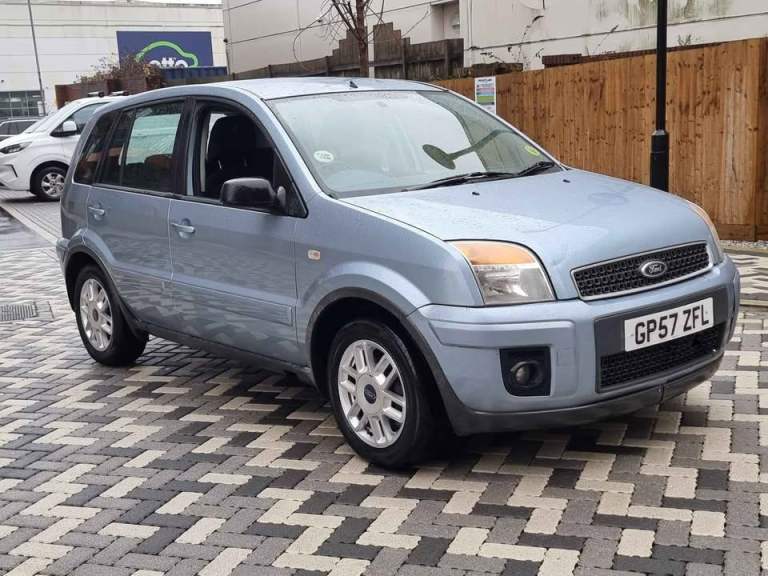 Ford Fusion 1.6 Petrol Automatic – ULEZ Compliant – Fresh 12-Month MOT